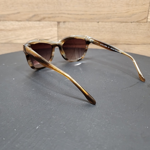 BCBGMAXAZR​IA Indulge Brown Horn 54 19 135 - Tortoise with Bling - Picture 6 of 9